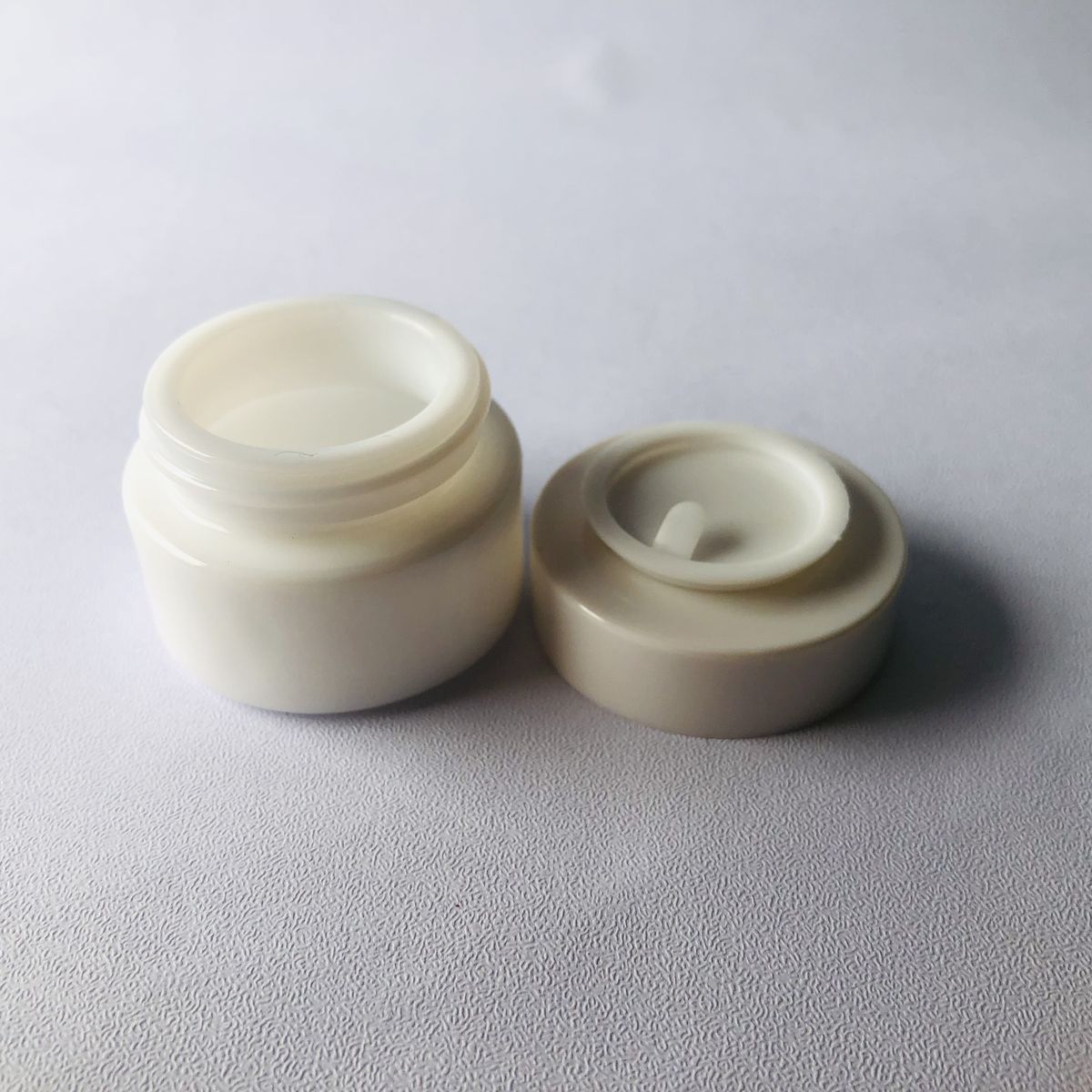 Cream Jars model CB17705