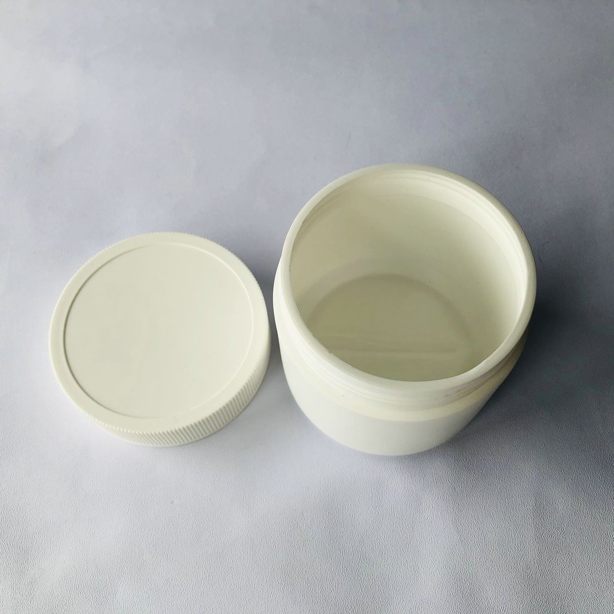 Cream Jars model CB18904