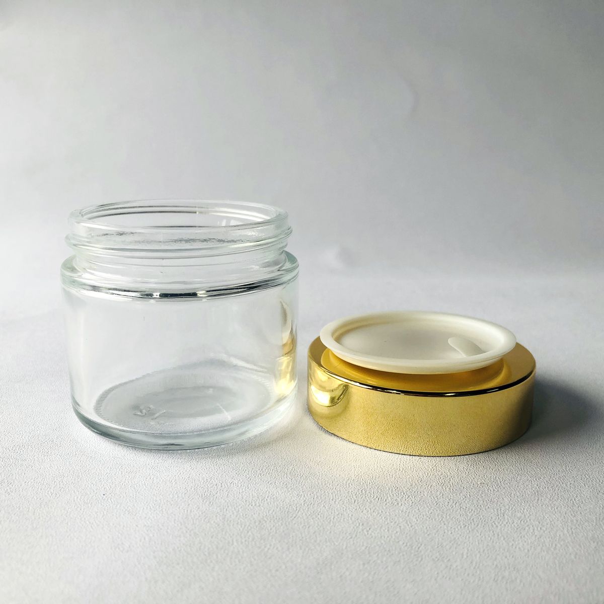 Cream Jars model CB19104