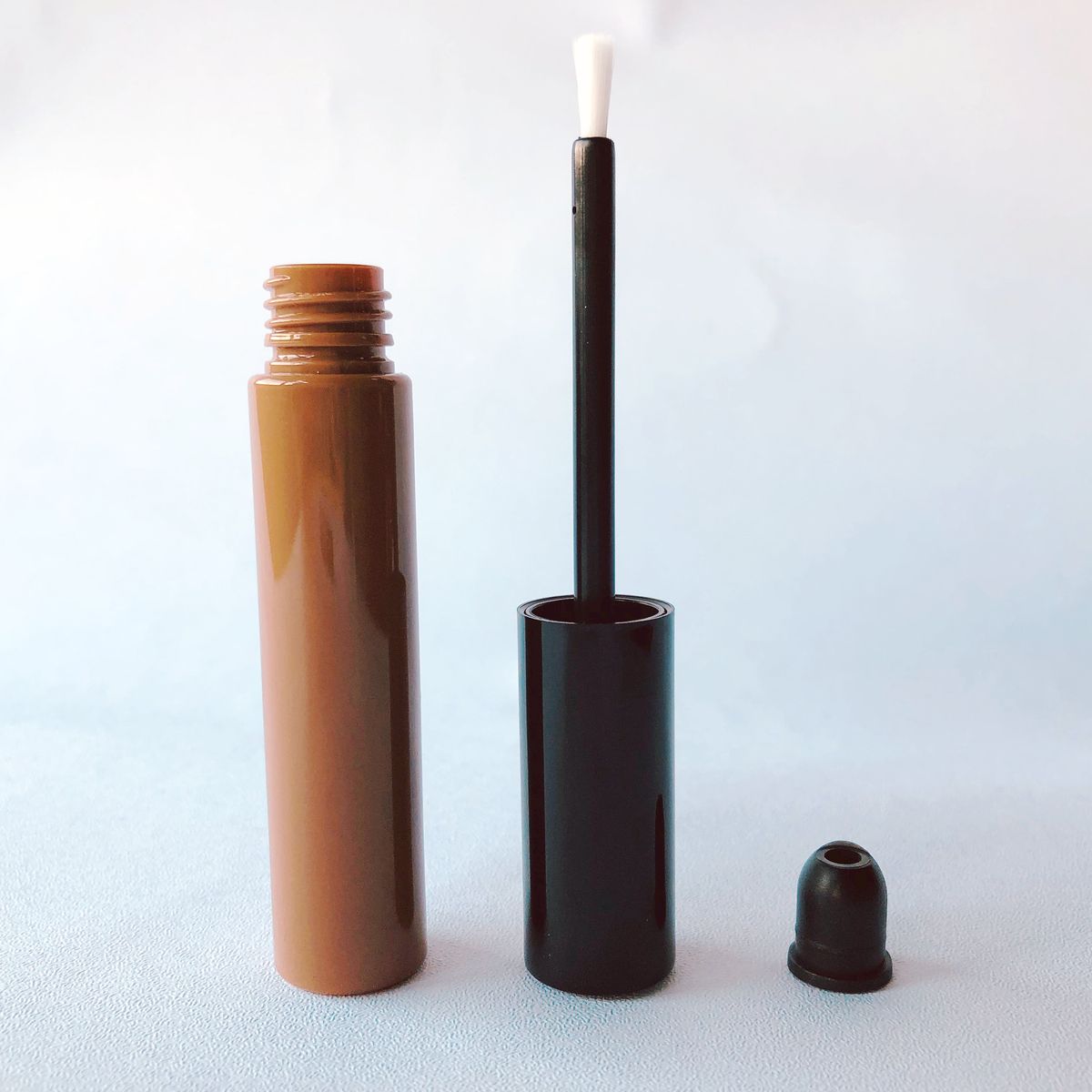 Eyeliner & Serum Tubes model XYG02802