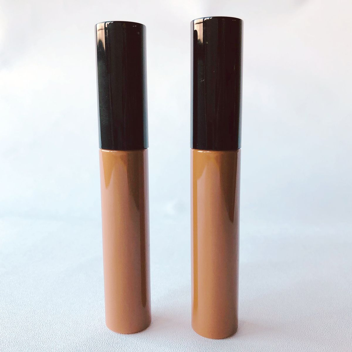 Eyeliner & Serum Tubes model XYG02803