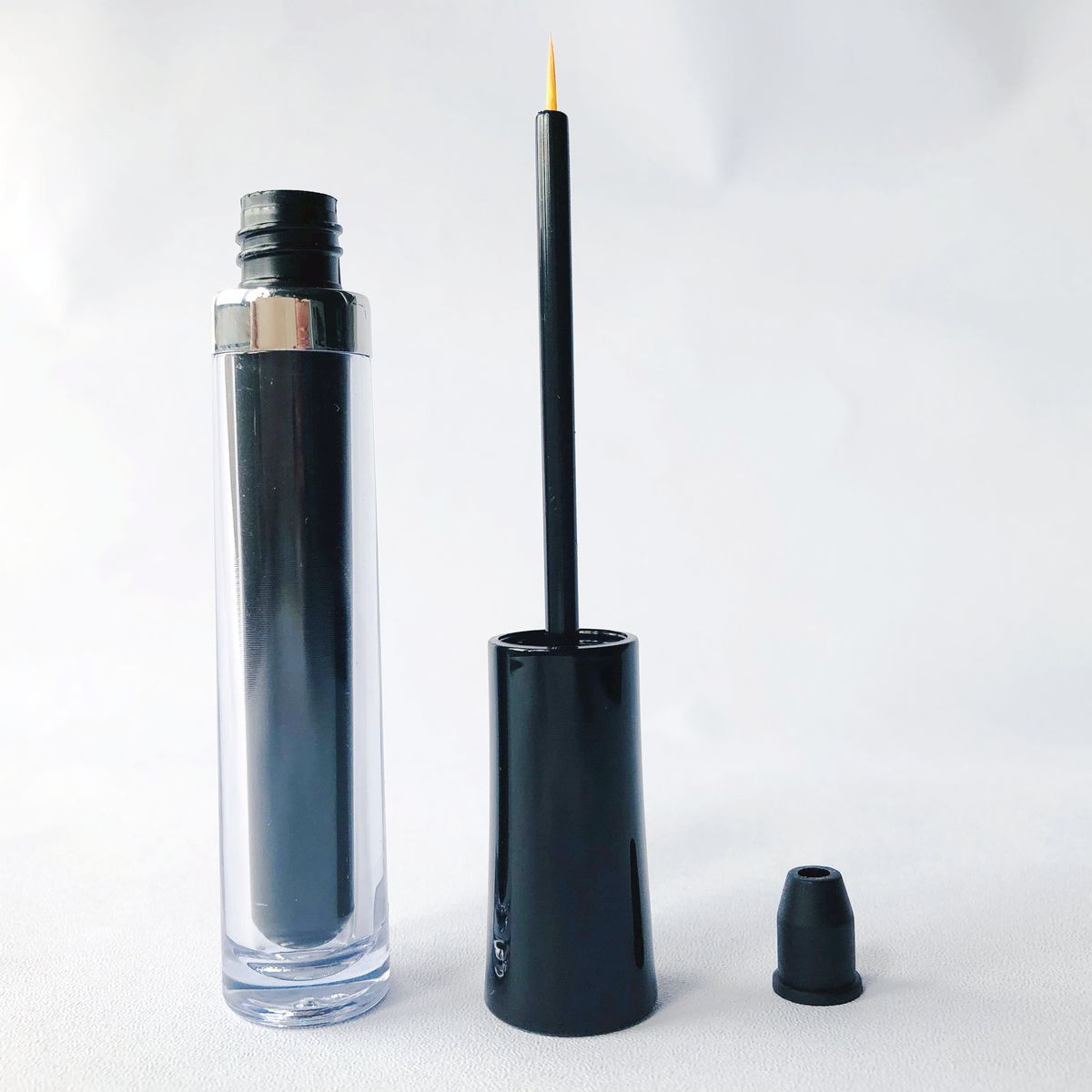 Eyeliner & Serum Tubes model YXG08902