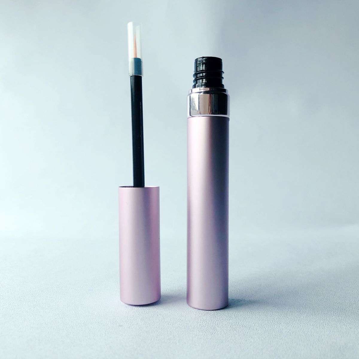 Eyeliner & Serum Tubes model YXG09804