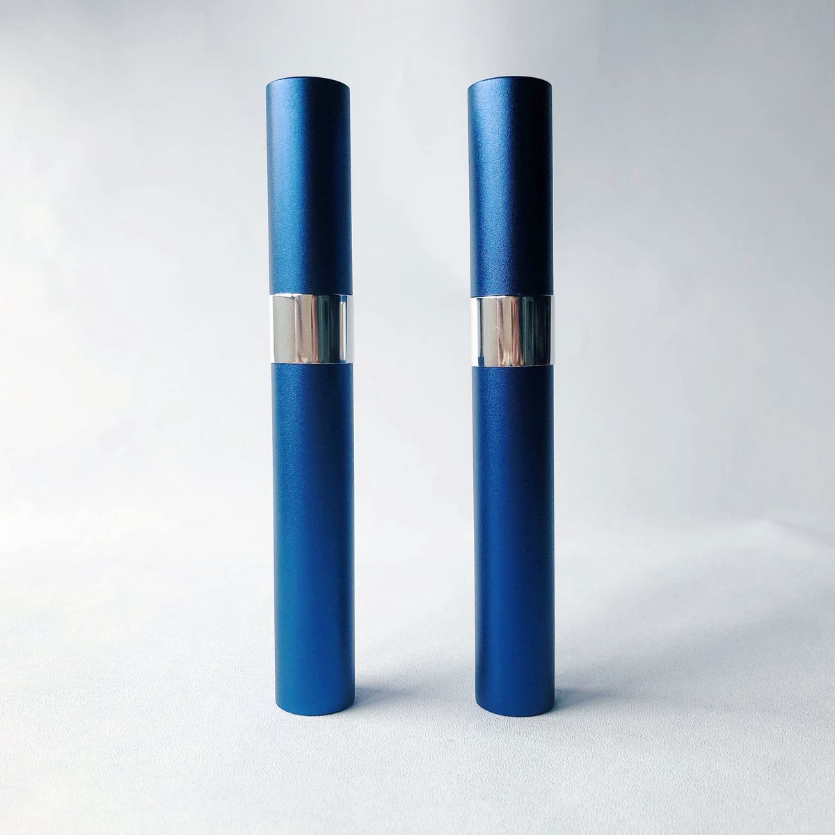 Eyeliner & Serum Tubes model YXG09901
