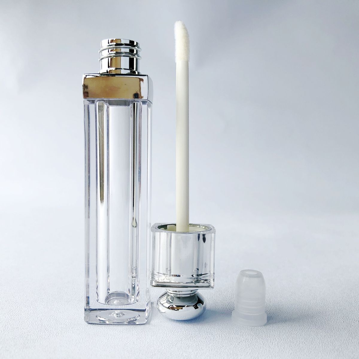 Lip Gloss Tubes model 1403