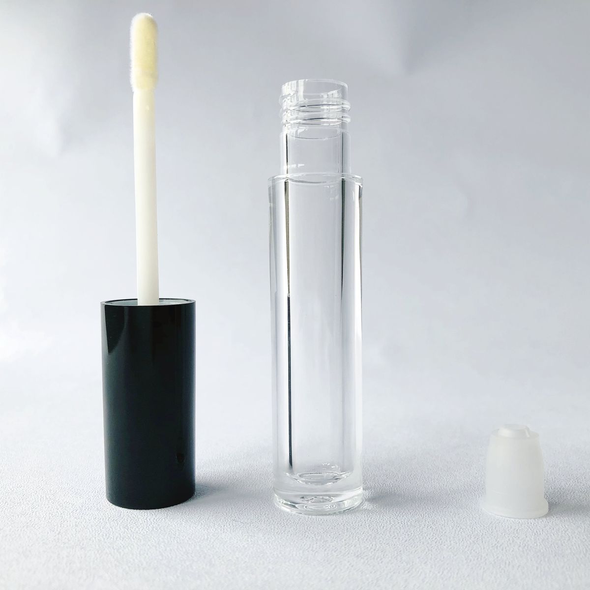 Lip Gloss Tubes model 1801