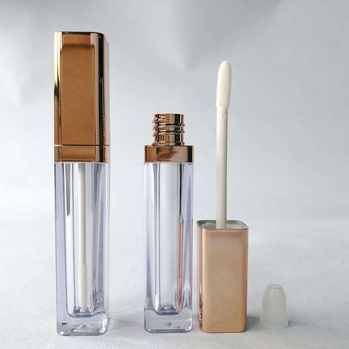 Lip Gloss Tubes model 1901