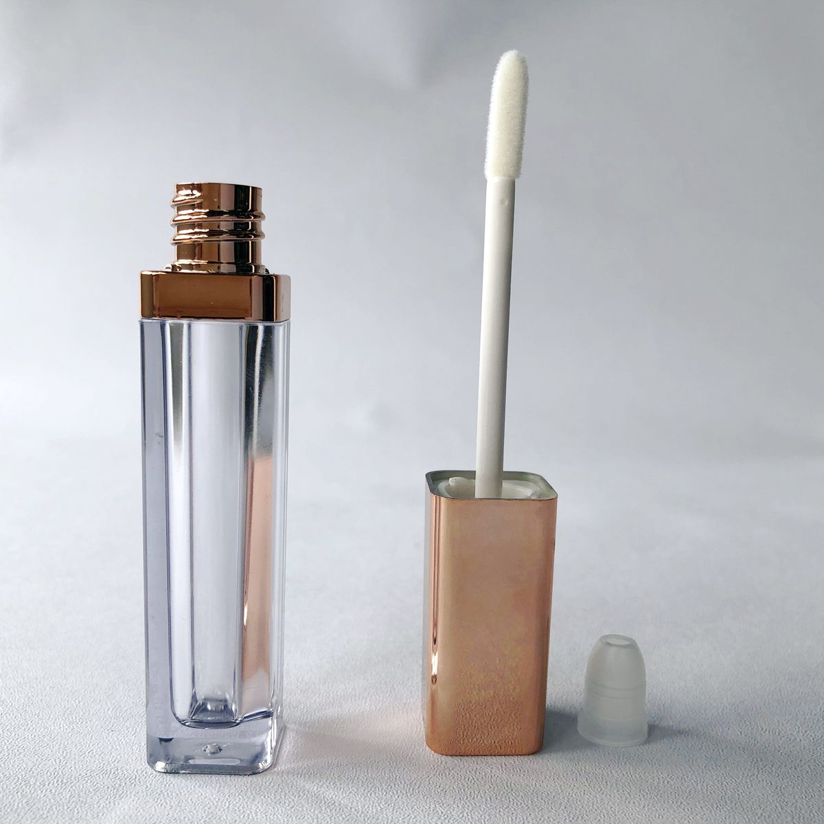 Lip Gloss Tubes model 1902