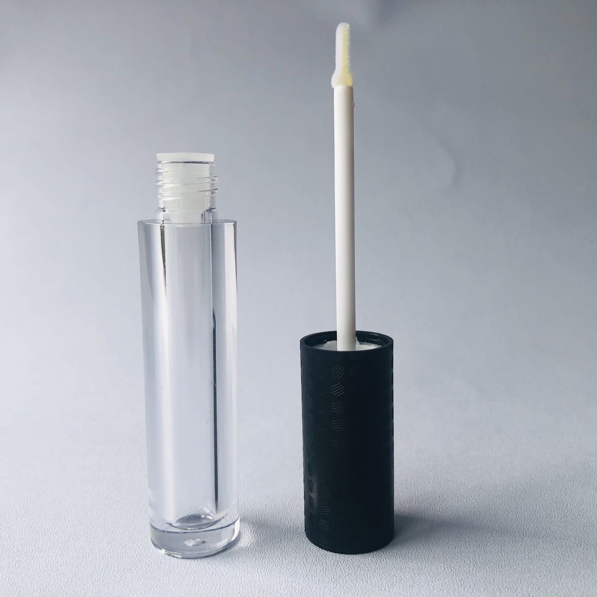 Lip Gloss Tubes model 203