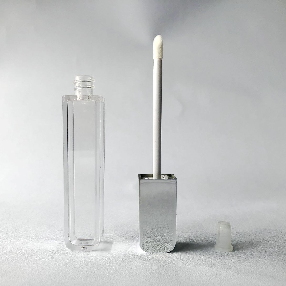 Lip Gloss Tubes model 2201