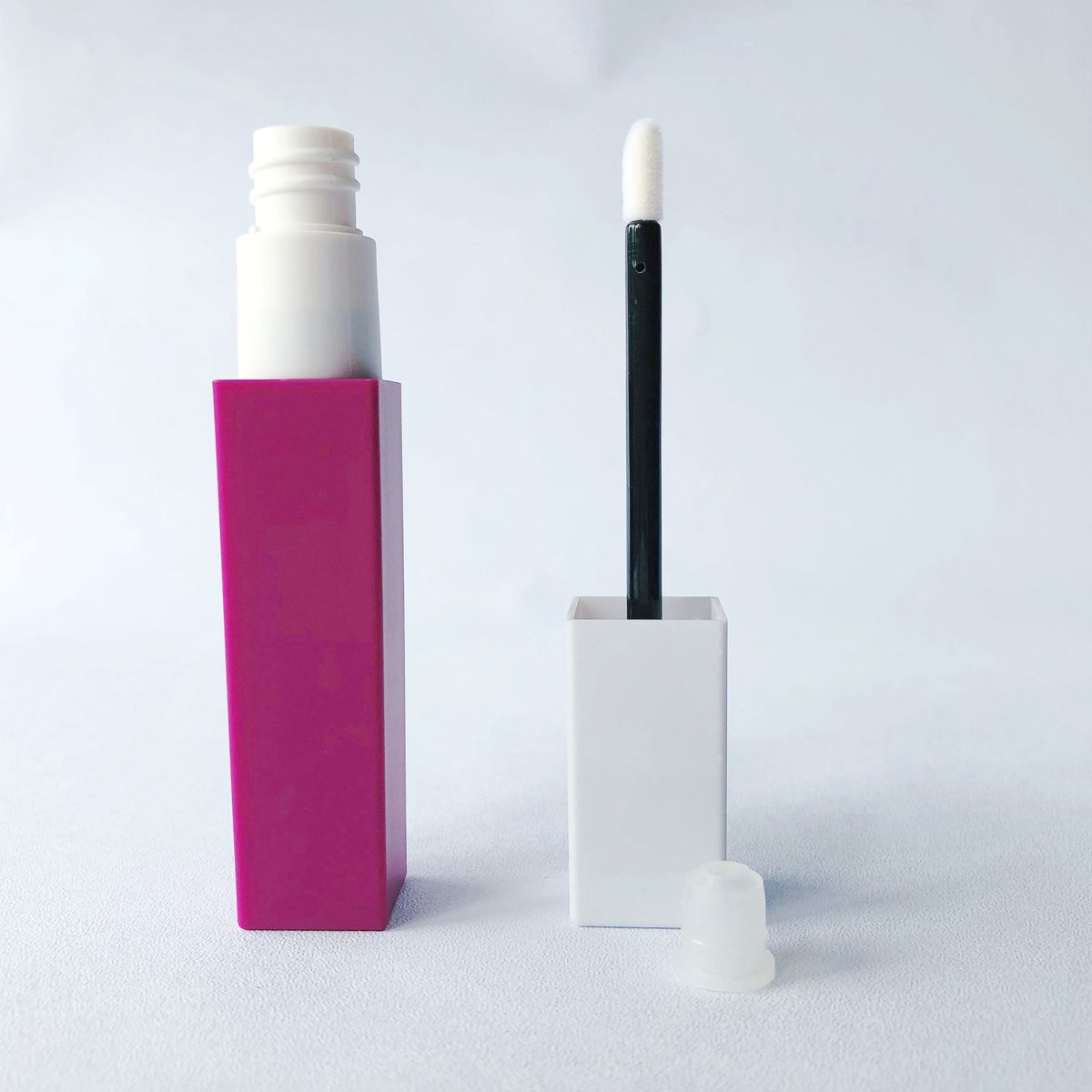 Lip Gloss Tubes model 2502