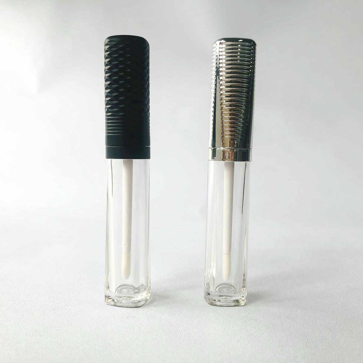 Lip Gloss Tubes model 2701