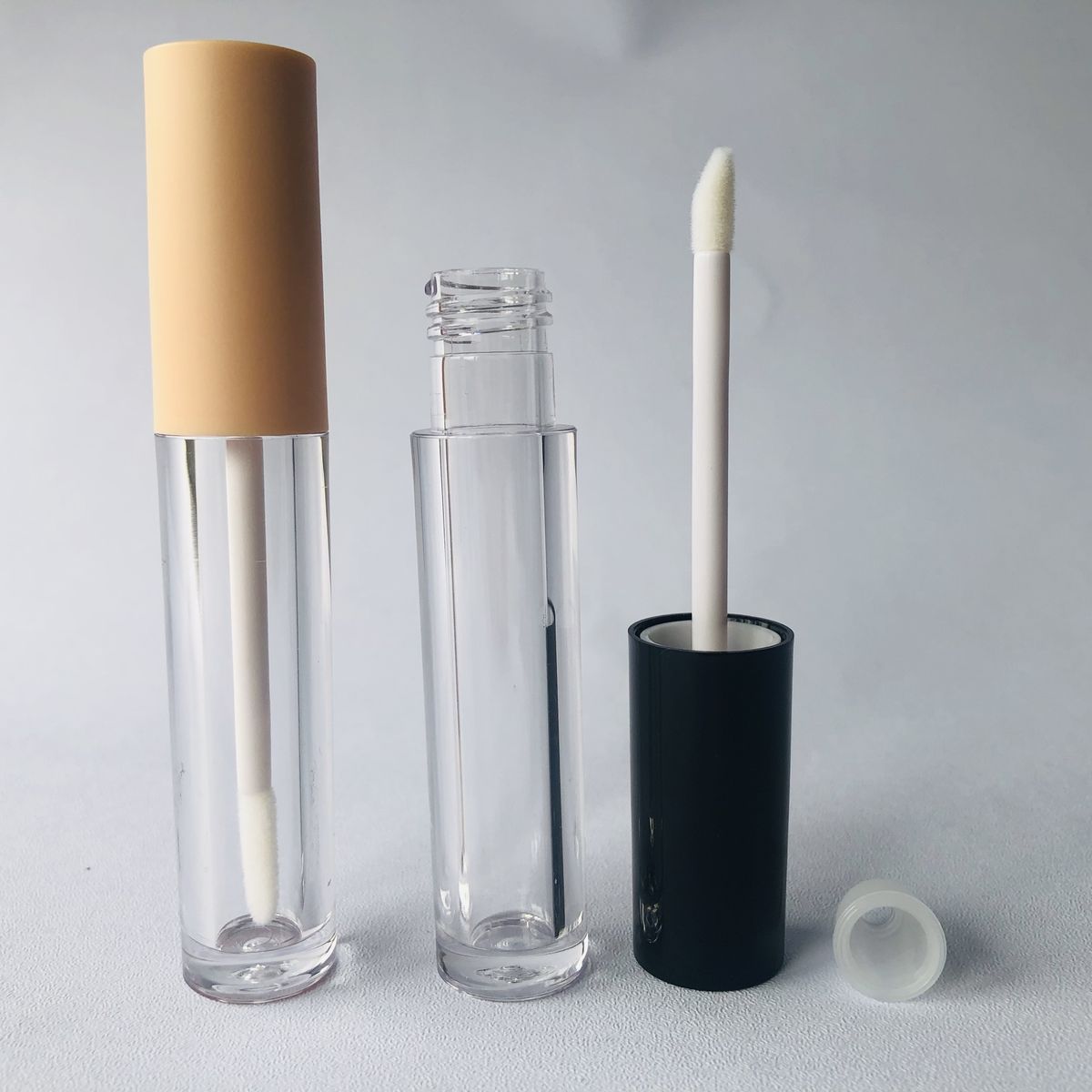 Lip Gloss Tubes model 801