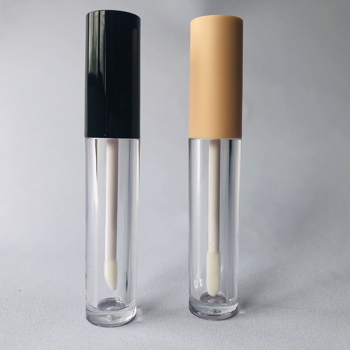 Lip Gloss Tubes model 803