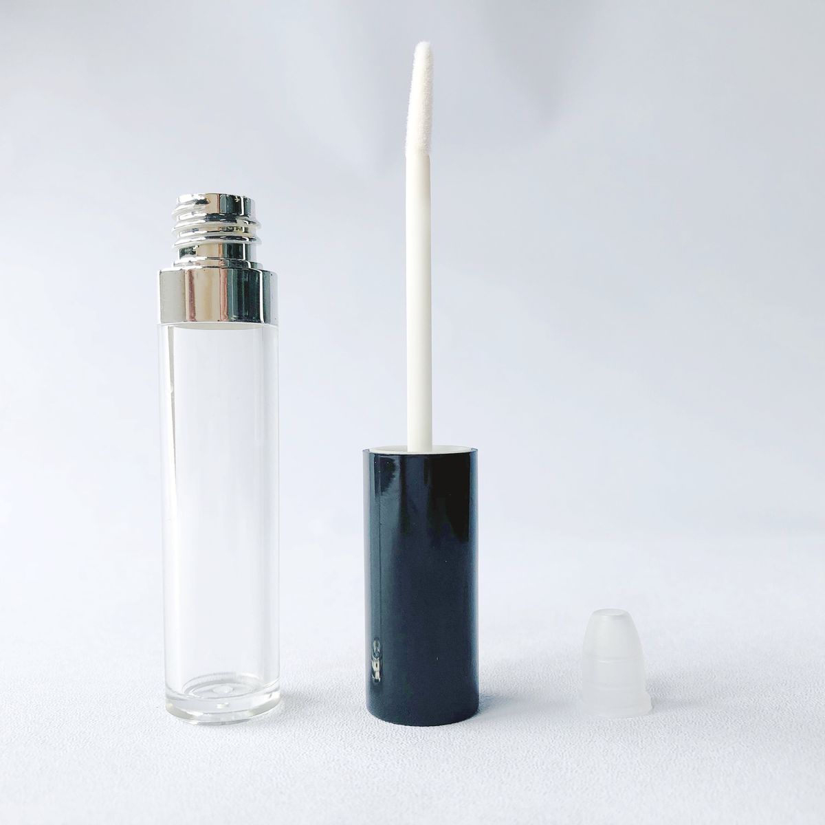 Lip Gloss Tubes model CCG03602