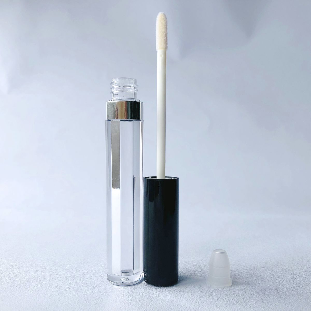 Lip Gloss Tubes model CCG06802