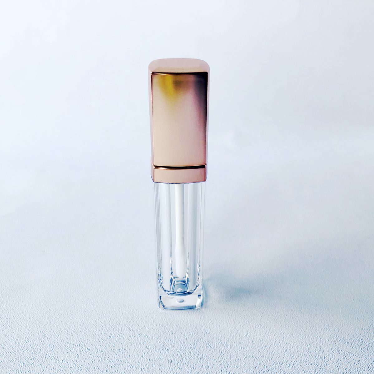 Lip Gloss Tubes model CCG17902