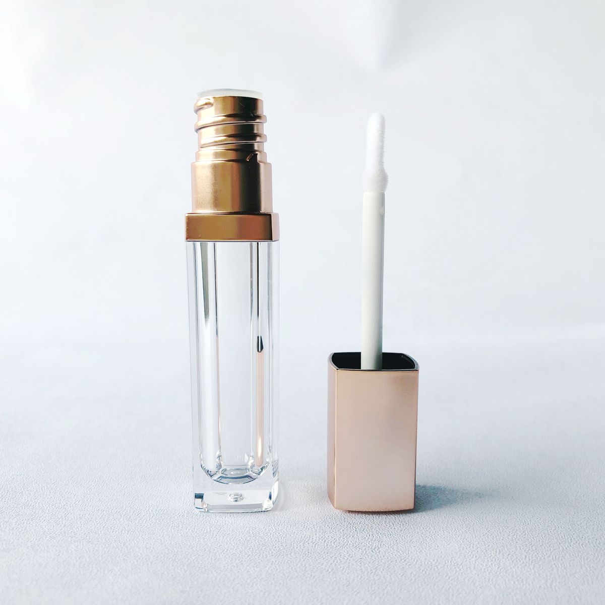 Lip Gloss Tubes model CCG17905