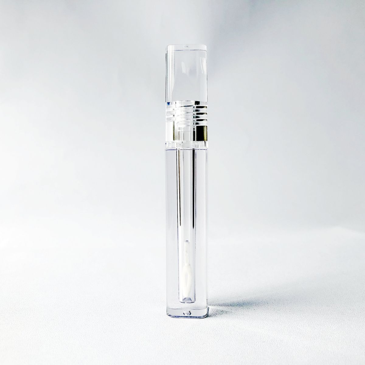 Lip Gloss Tubes model CCG18101