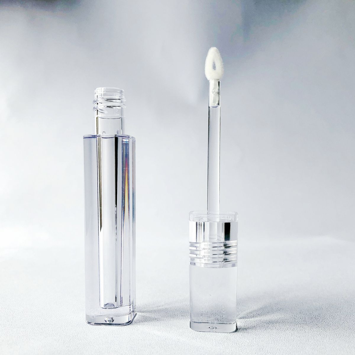 Lip Gloss Tubes model CCG18103