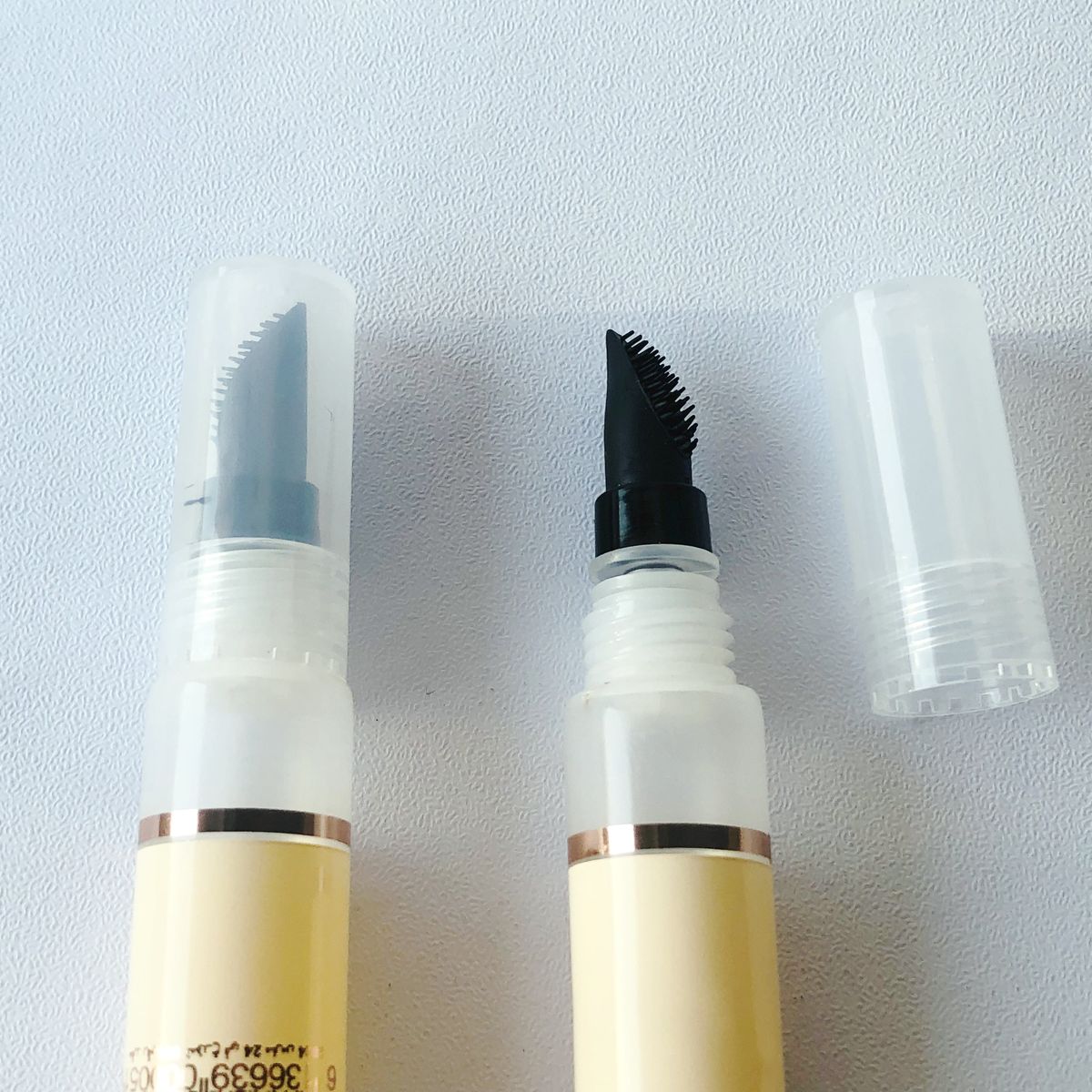 Lip Gloss Tubes model CCG18403
