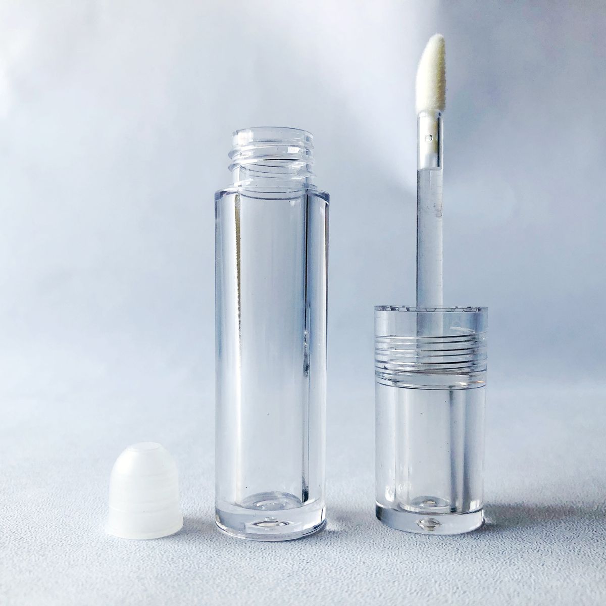 Lip Gloss Tubes model CCG18804
