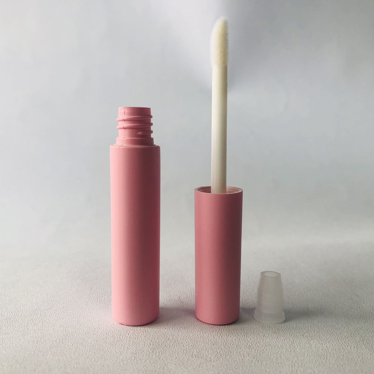 Lip Gloss Tubes model CCG18901