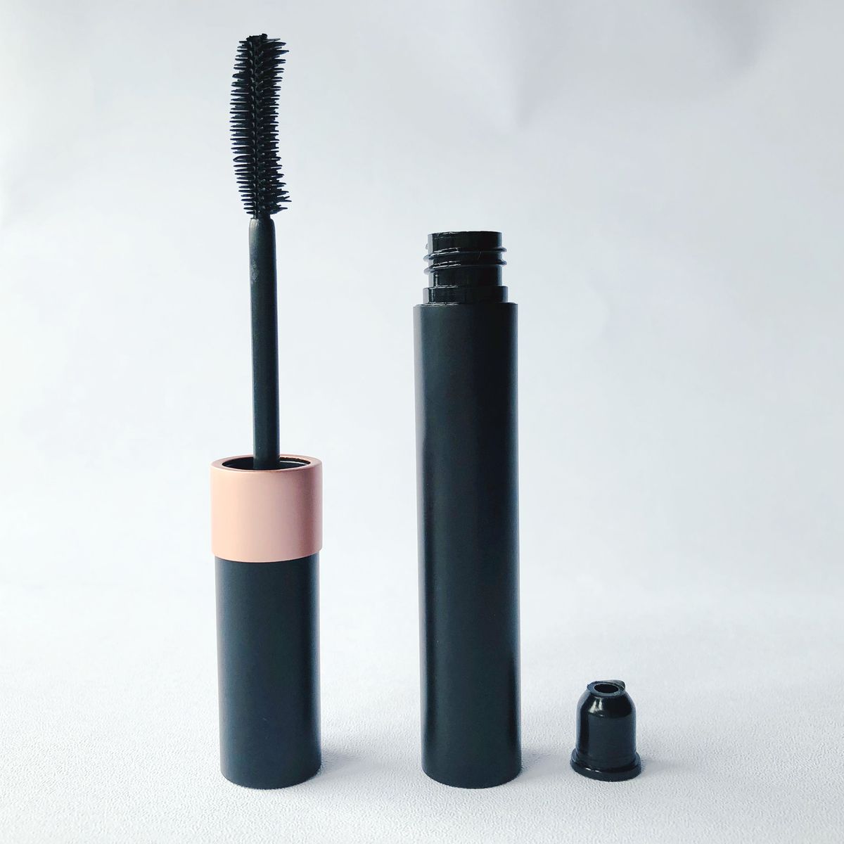 Mascara Tubes model JMG05301