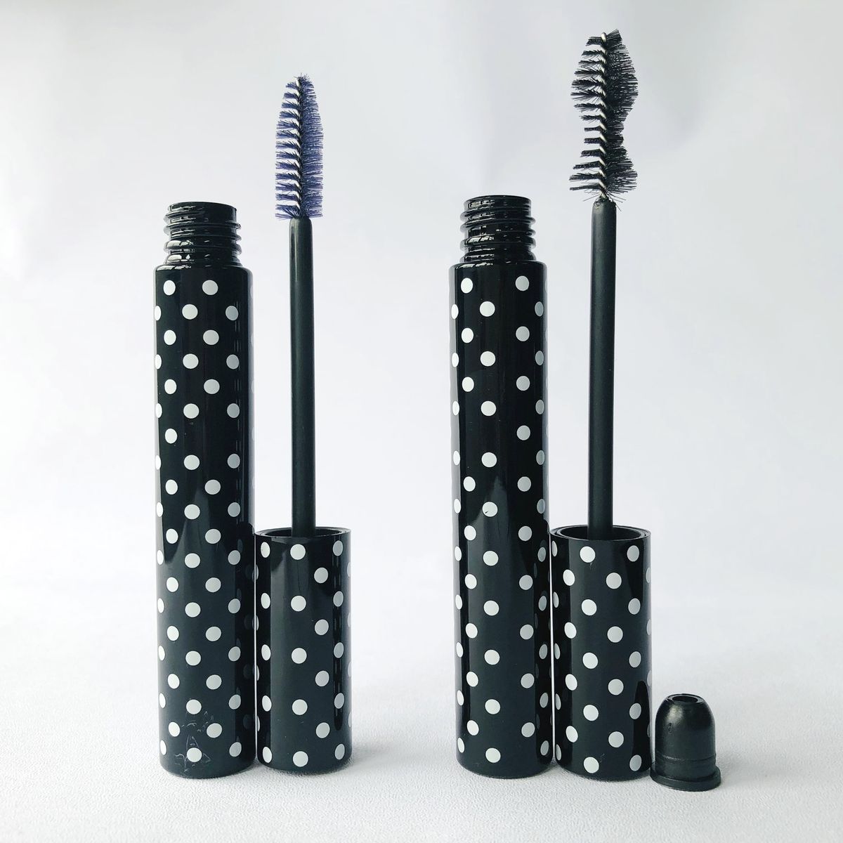 Mascara Tubes model JMG10503