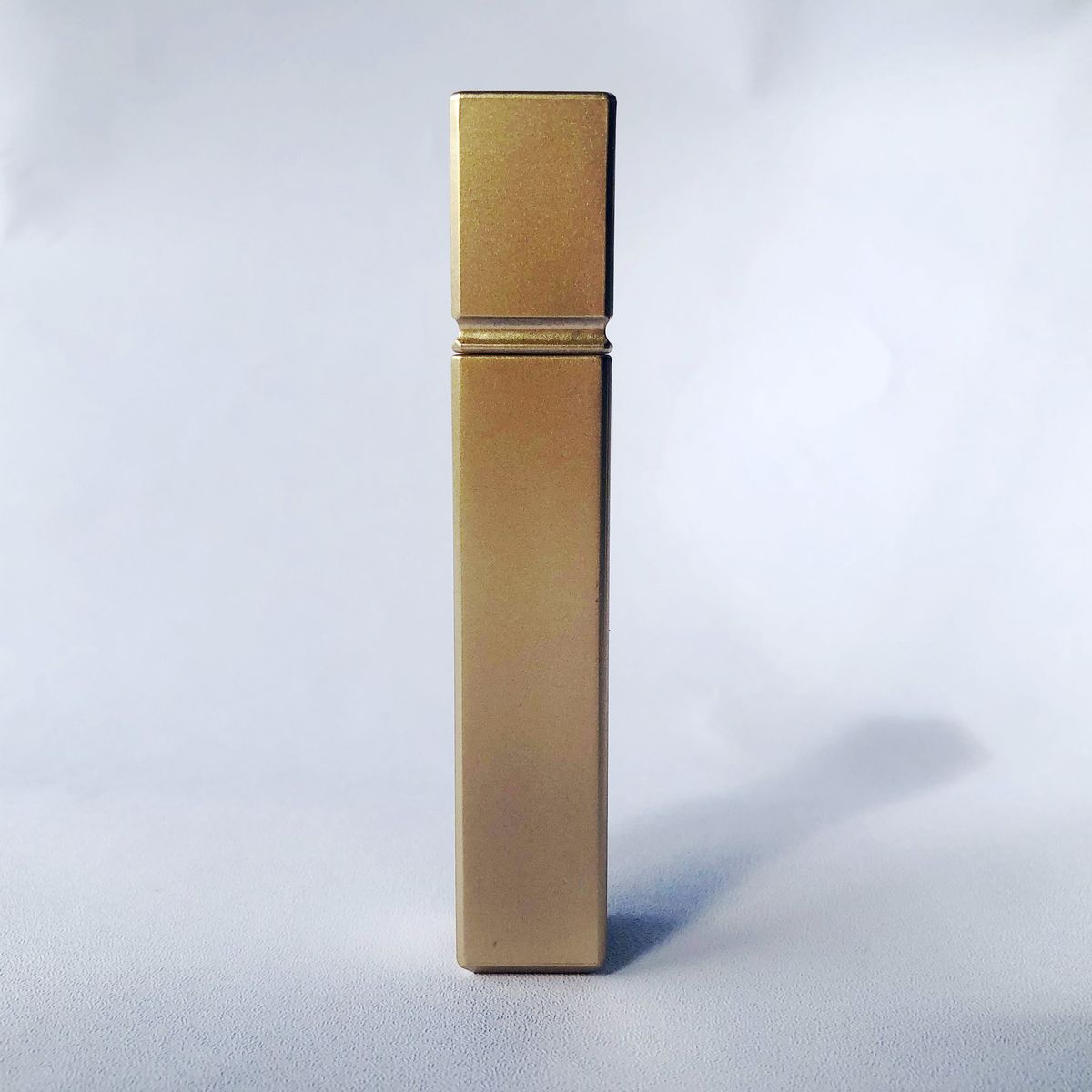 Mascara Tubes model JMG13901