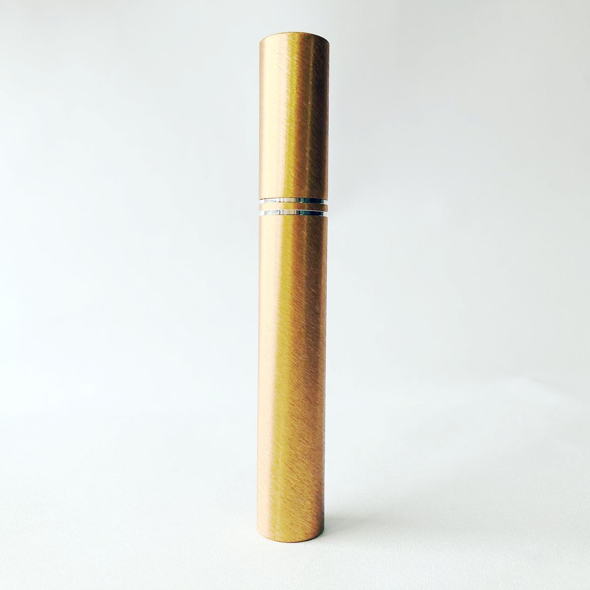 Mascara Tubes model JMG15002