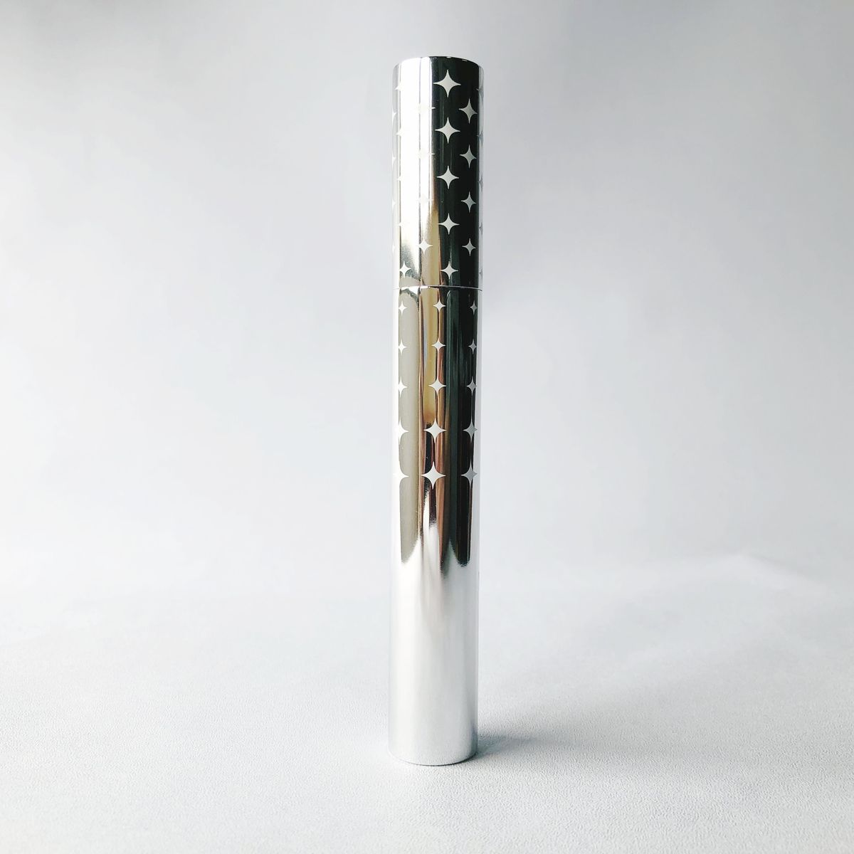 Mascara Tubes model JMG15201