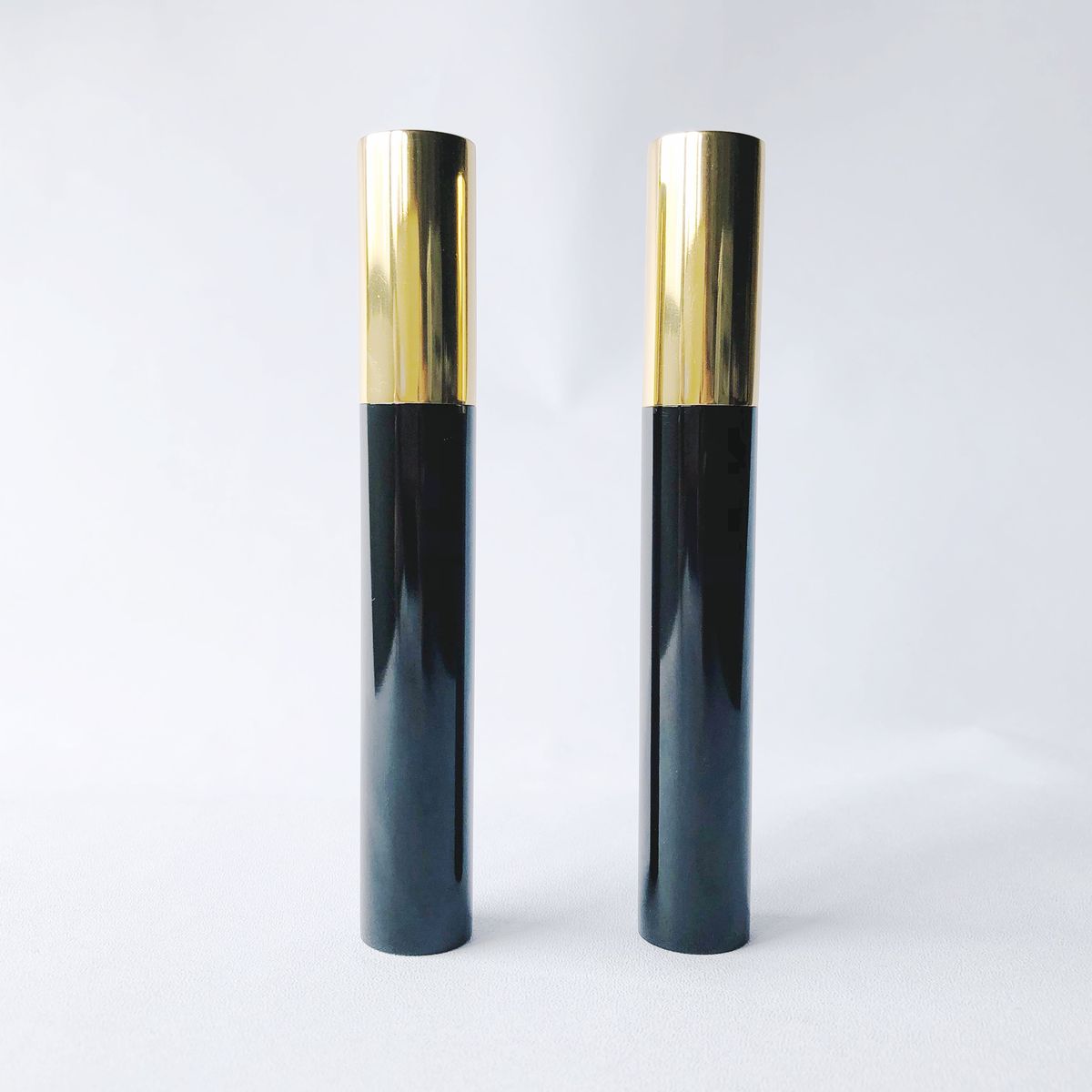 Mascara Tubes model JMG15402
