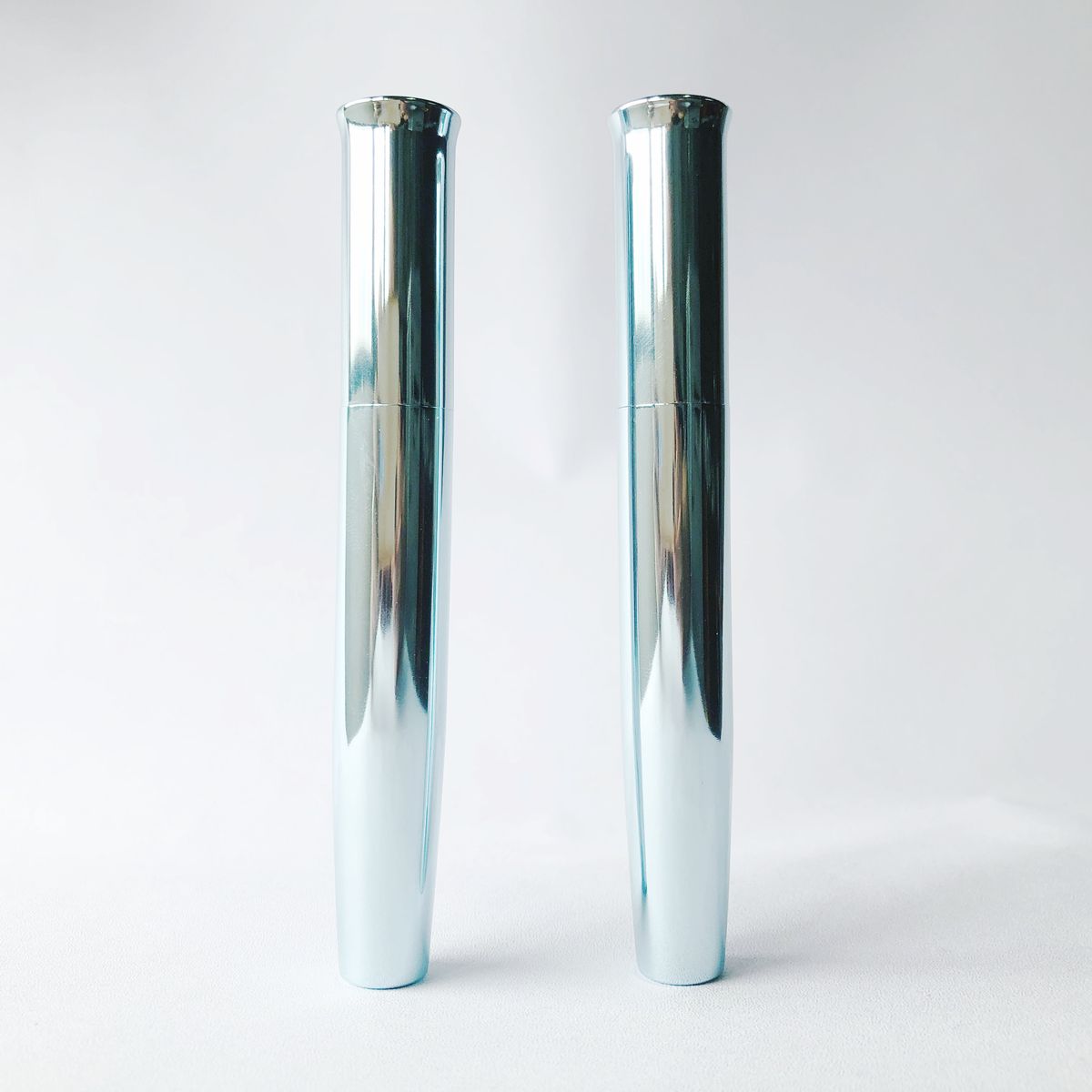 Mascara Tubes model JMG15502