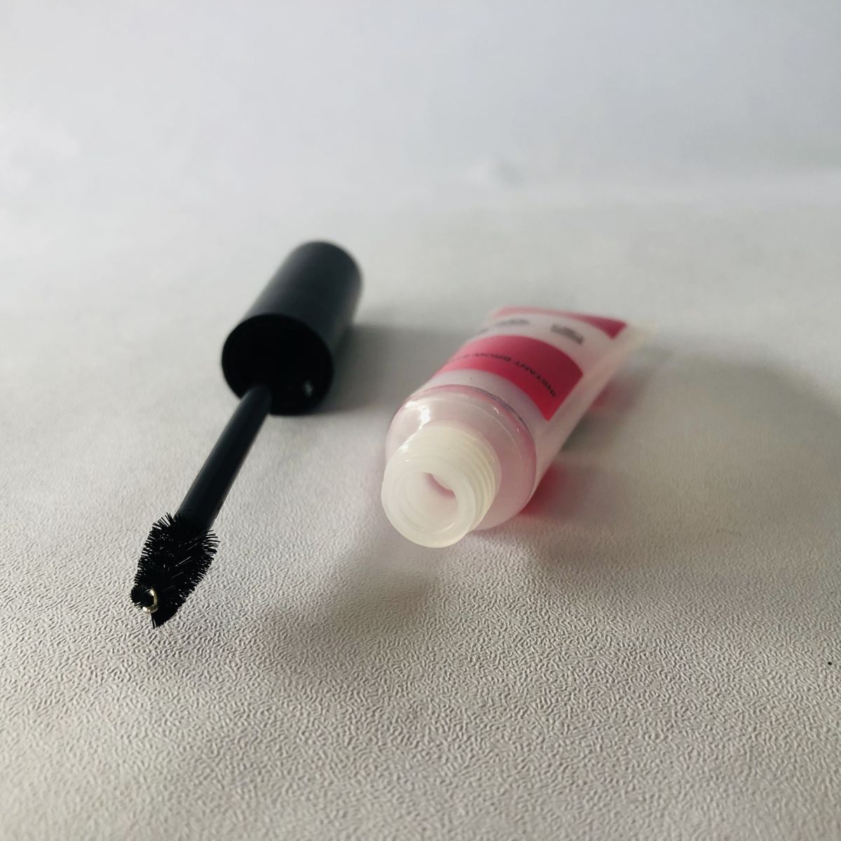 Mascara Tubes model JMG22204