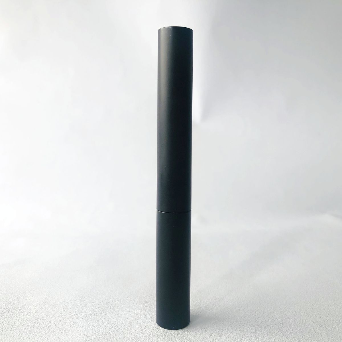 Mascara Tubes model JMG22402